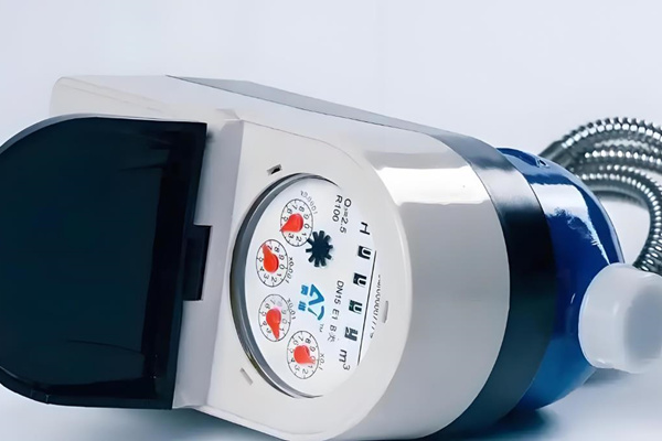 無線遠傳水表是否可以斜著安裝？ 圖1